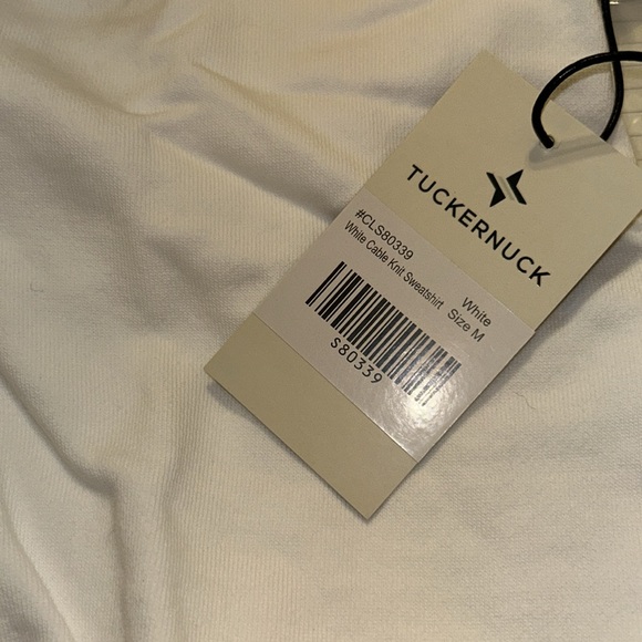 White Cable Knit Reid Sweatshirt
TNUCK SPORT - Picture 9 of 13